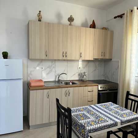 Holiday Apartments Драч Екстериор снимка