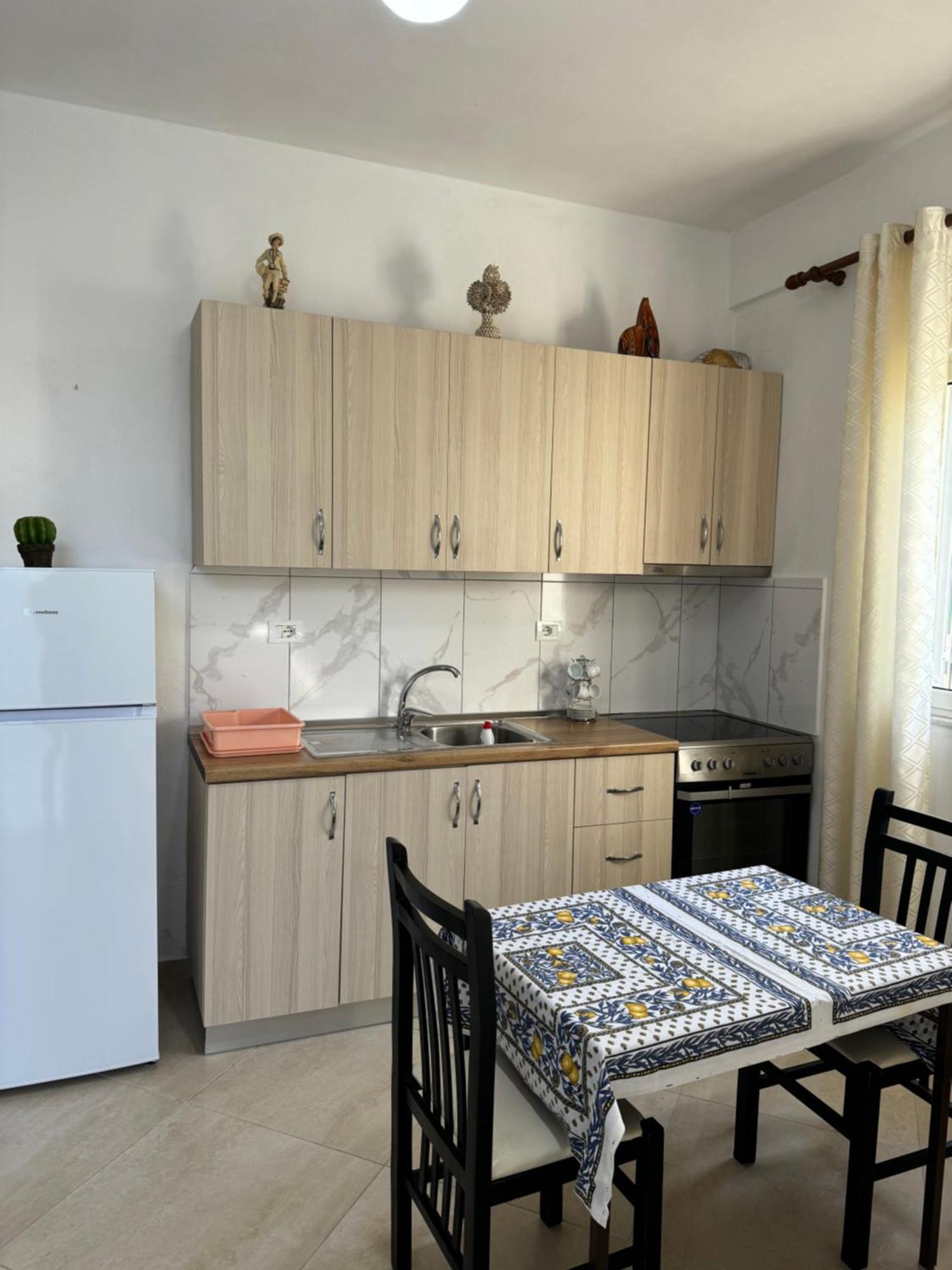 Holiday Apartments Драч Екстериор снимка